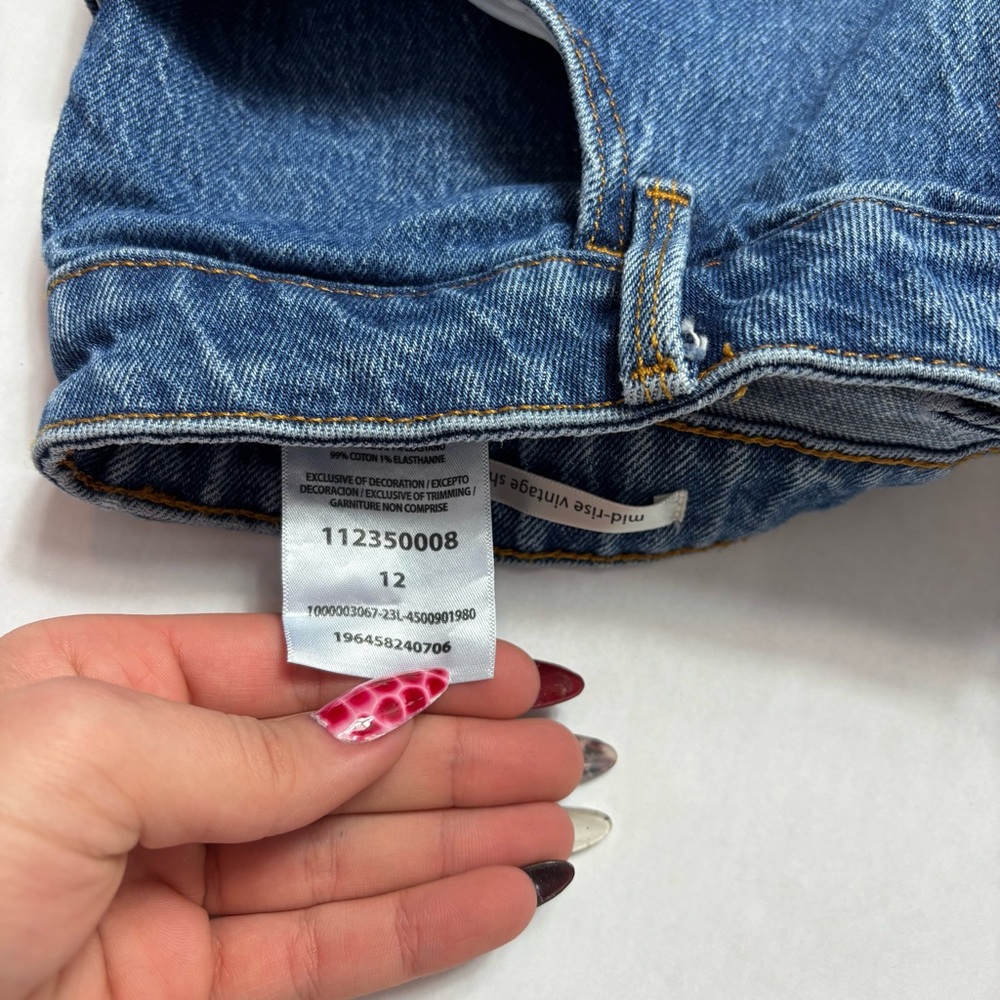 Vintage wrangler mid rise jean shorts - Picture 6 of 6